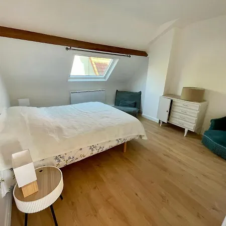 Maison 10 Min A Pied De La Vakantiehuis